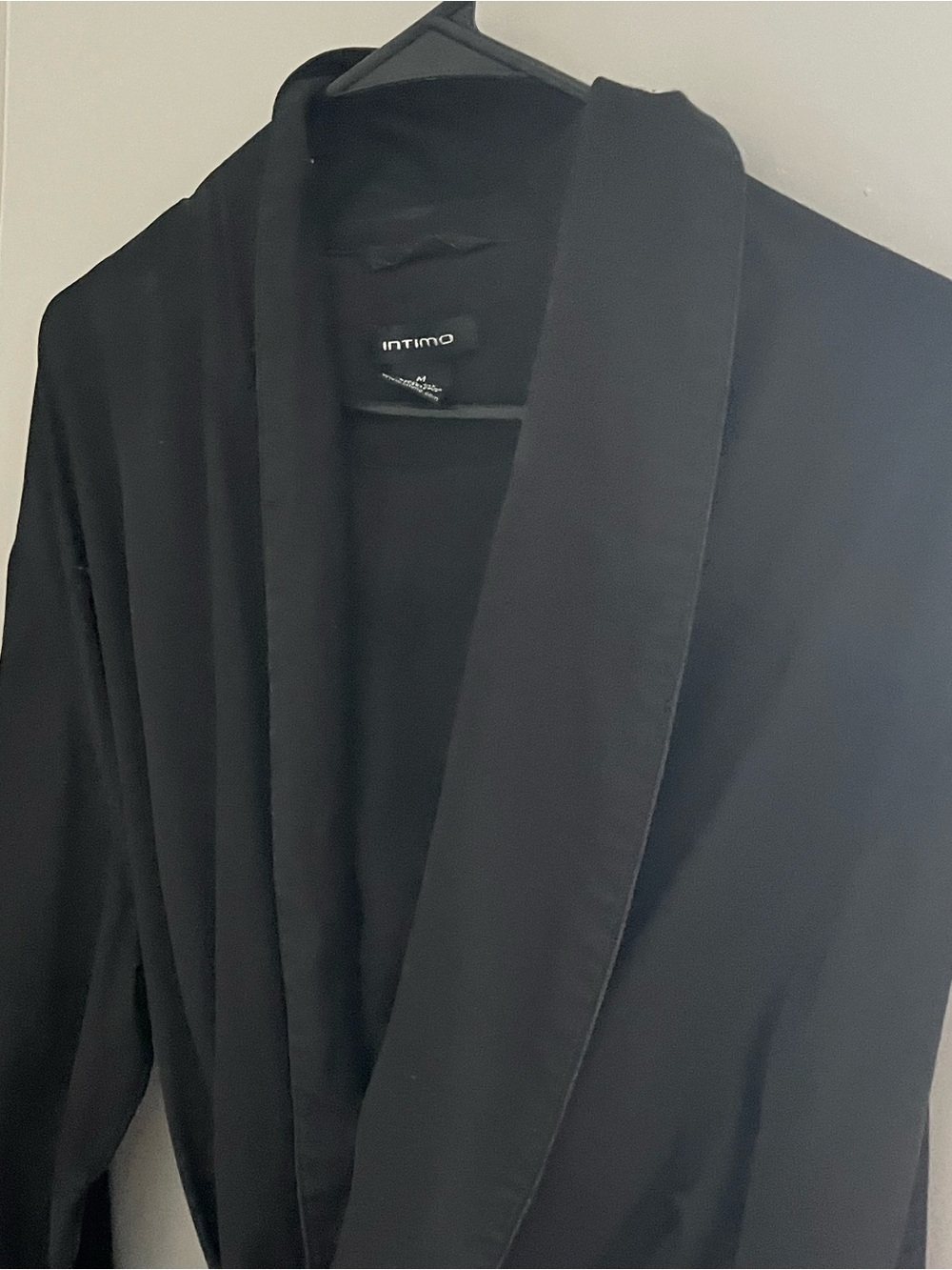 Intimo Black Shawl-Collar Lounge Robe 100% silk
